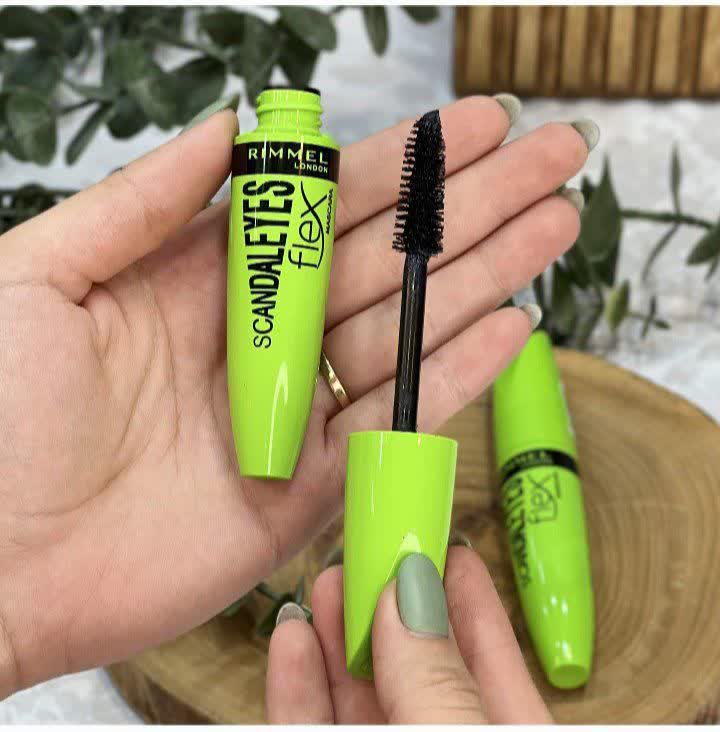 ریمل چشم لندن